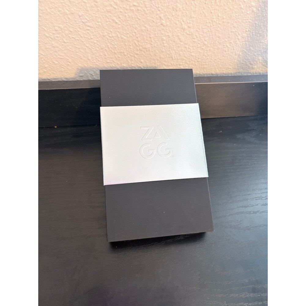 Zagg Crystal Palace Snap MagSafe Clear IPhone 15 Pro Case With kickstand NIB